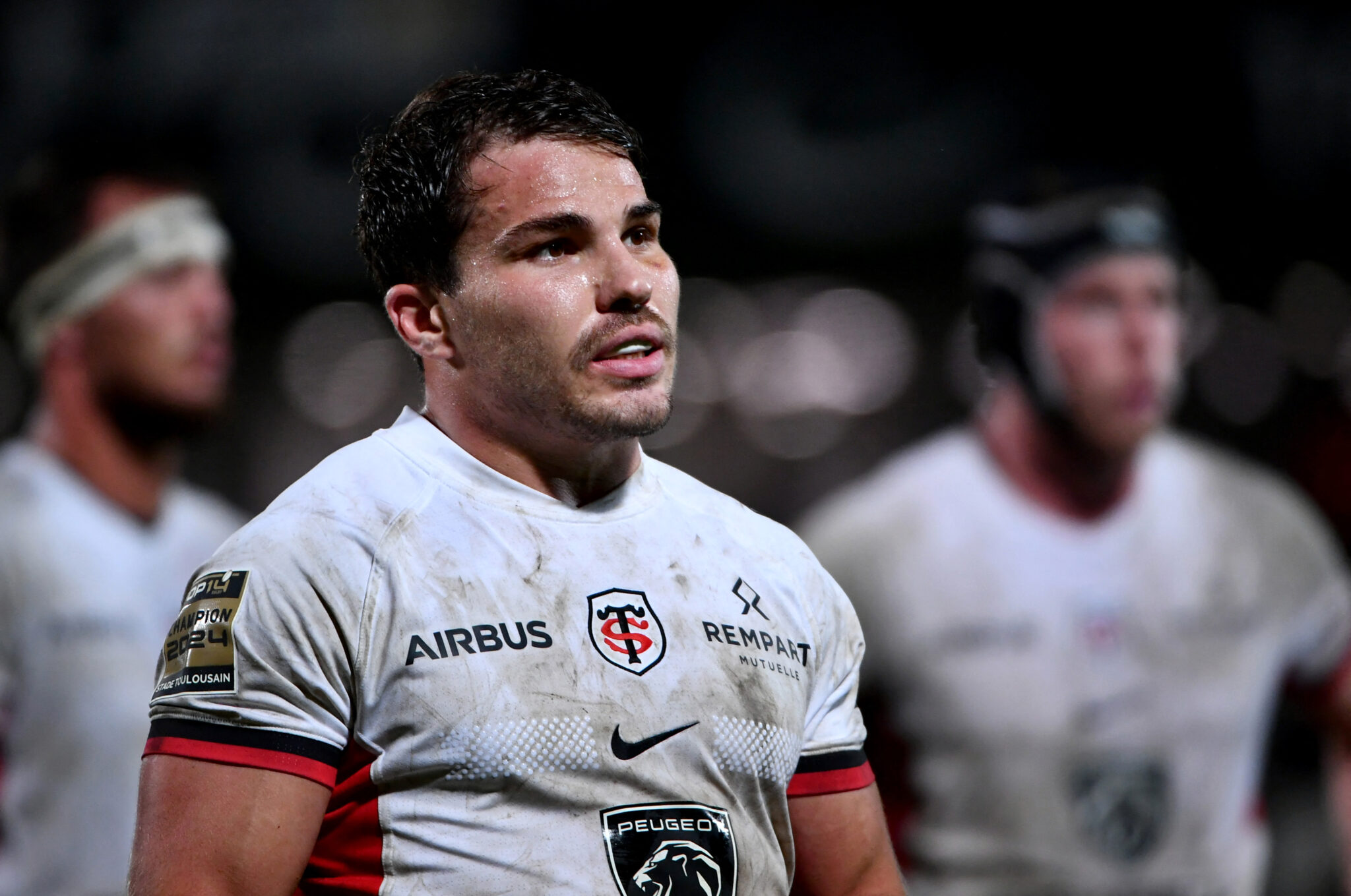 Top 14 : Clément Poitrenaud évoque la prolongation d’Antoine Dupont à Toulouse