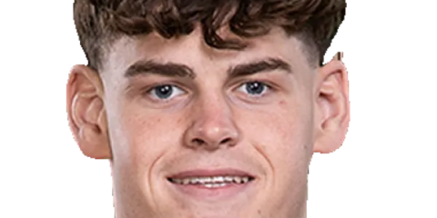 Eddie James &mdash; Centre Scarlets