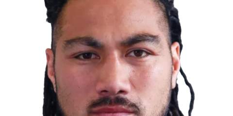 Maa Nonu &mdash; Centre Sharks